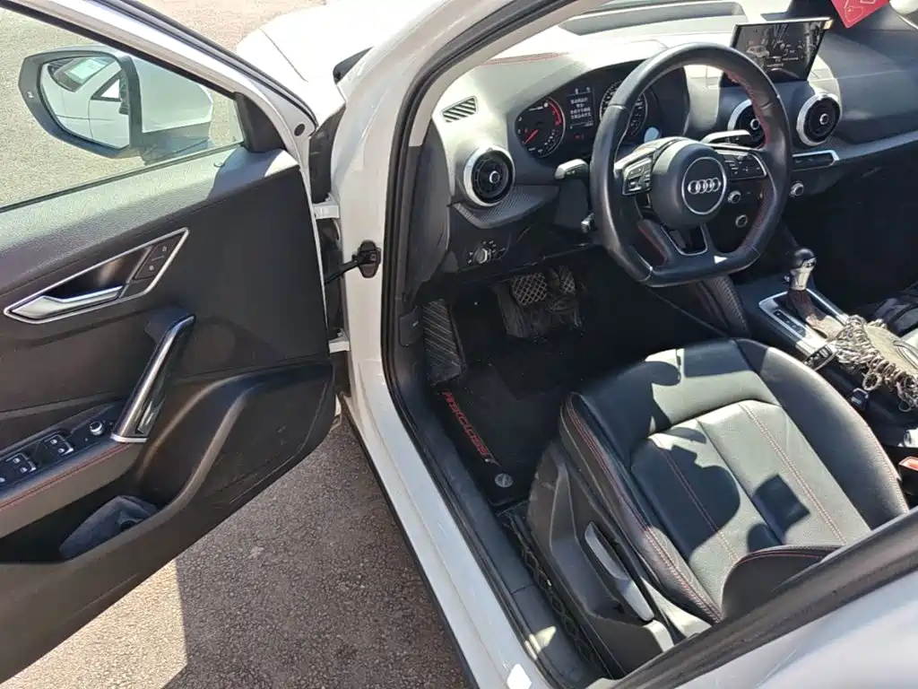 Audi Q2L — миниатюра 16