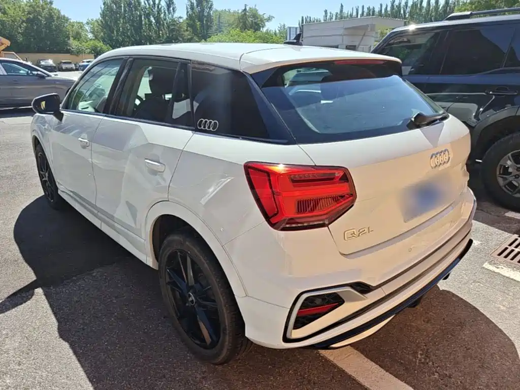 Audi Q2L — миниатюра 5