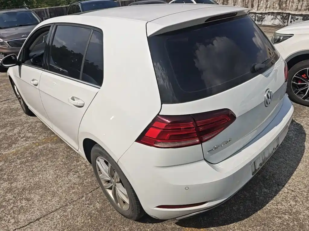 Volkswagen Golf — миниатюра 5