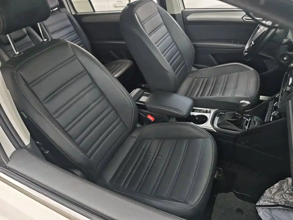 Volkswagen Touran — миниатюра 25