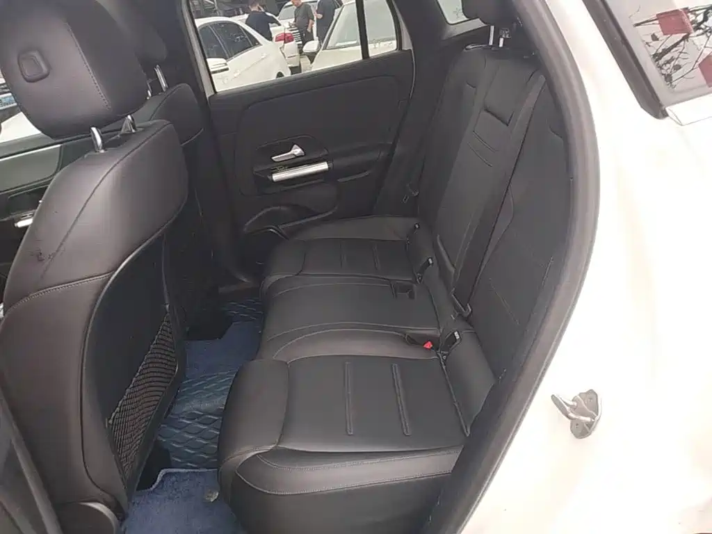 Mercedes-Benz GLA — миниатюра 17