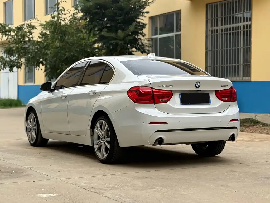BMW 1 Series — миниатюра 9