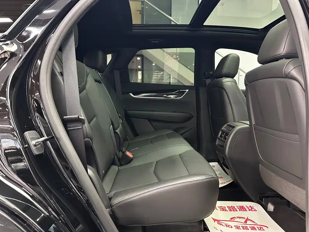 Cadillac XT5 — миниатюра 14