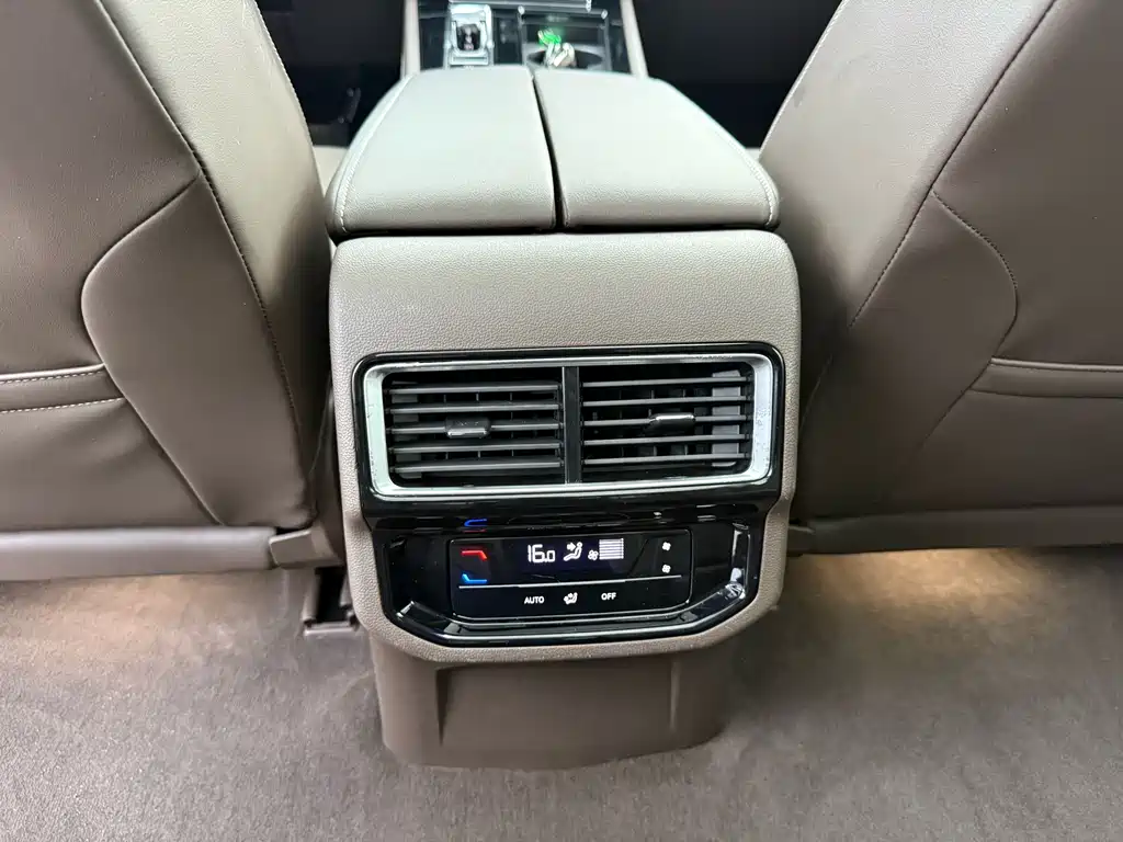 Volkswagen Viloran — миниатюра 10