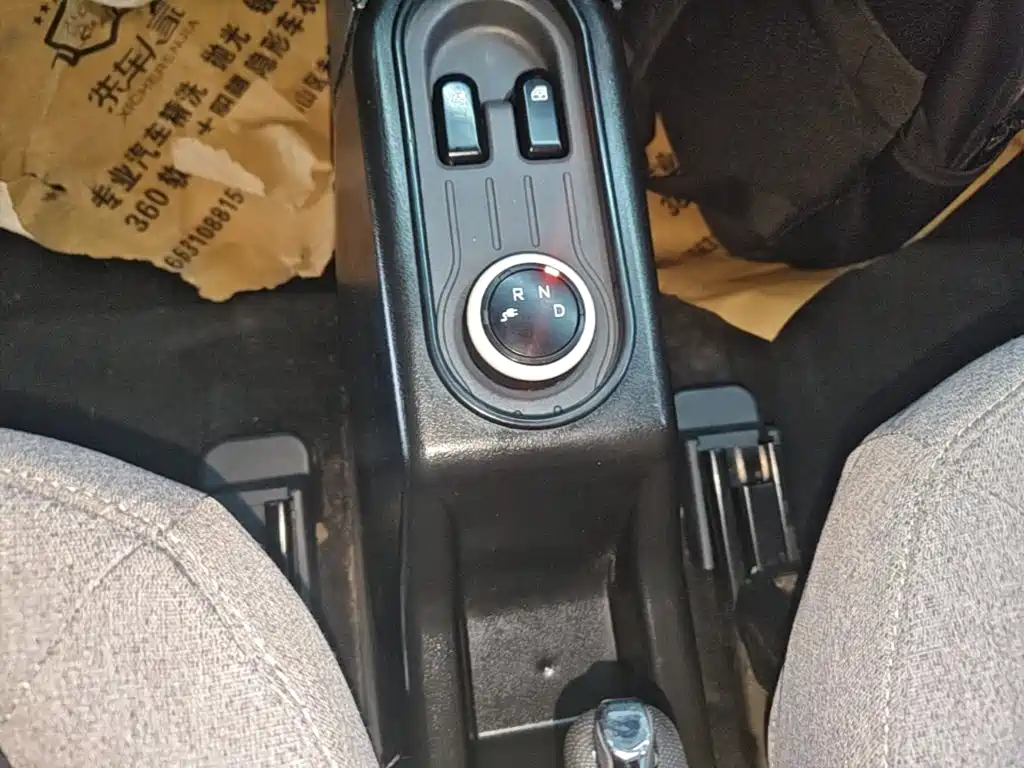 Wuling MINIEV — миниатюра 14