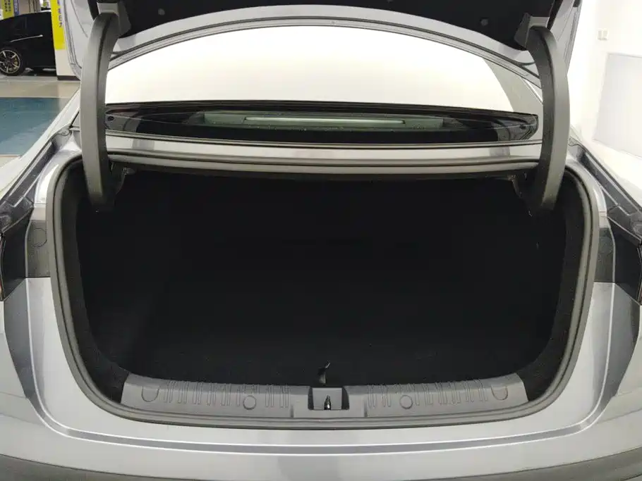 BYD Qin L — миниатюра 4