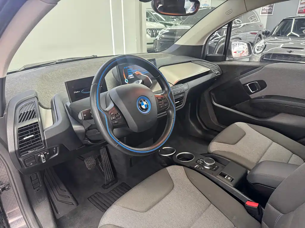 BMW i3 (Import) — миниатюра 13