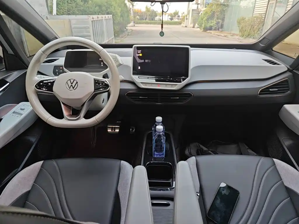 Volkswagen ID.3 — миниатюра 10