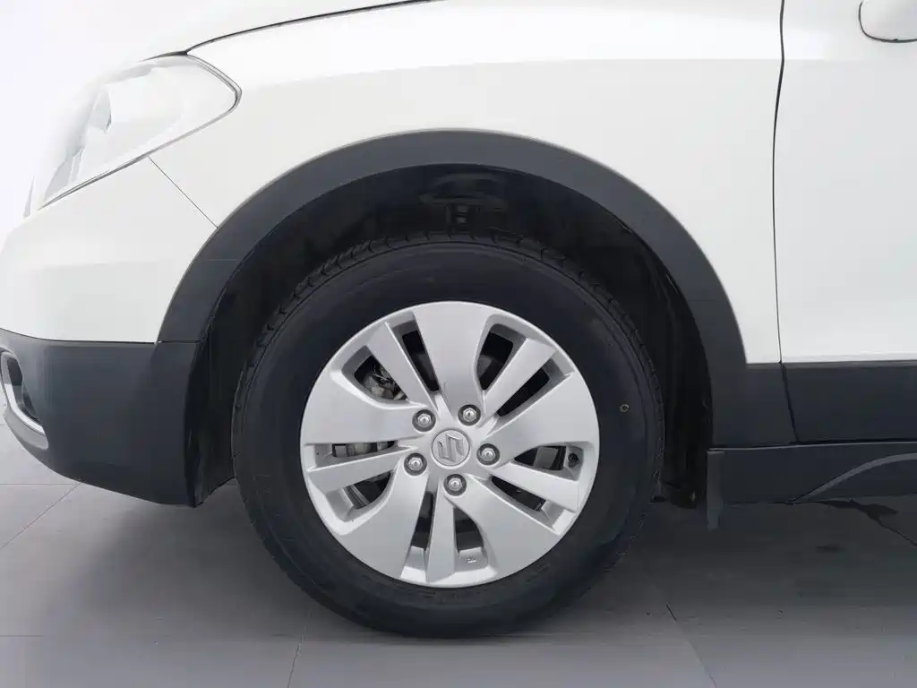 Suzuki S-Cross — миниатюра 17
