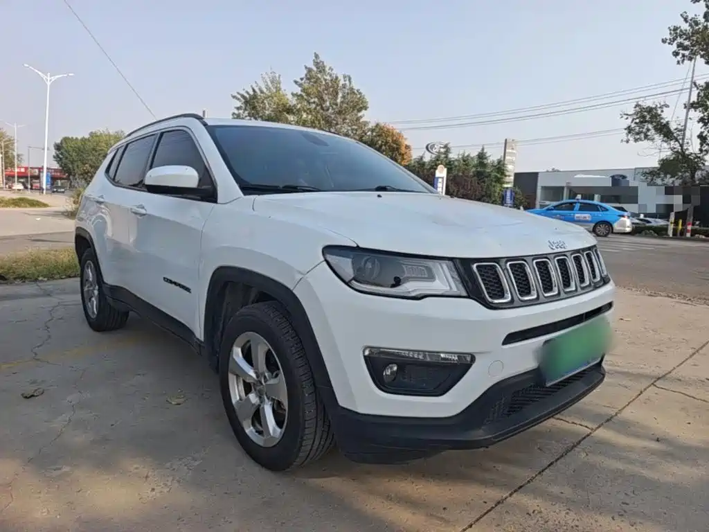 Jeep Compass — миниатюра 4