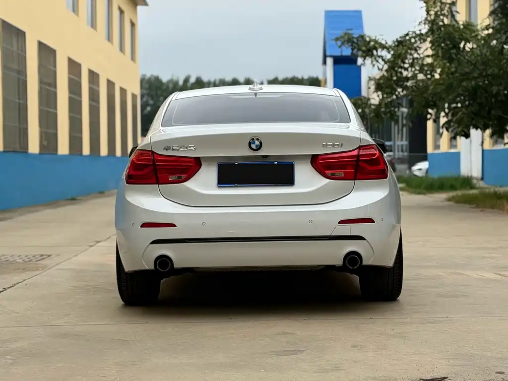 BMW 1 Series — миниатюра 8