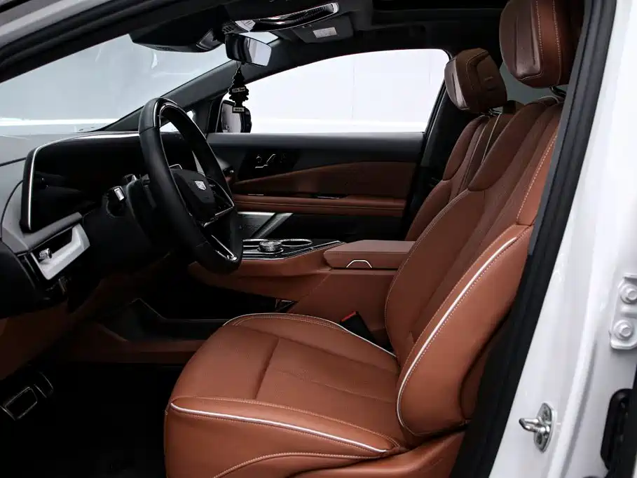 Cadillac IQ — миниатюра 13