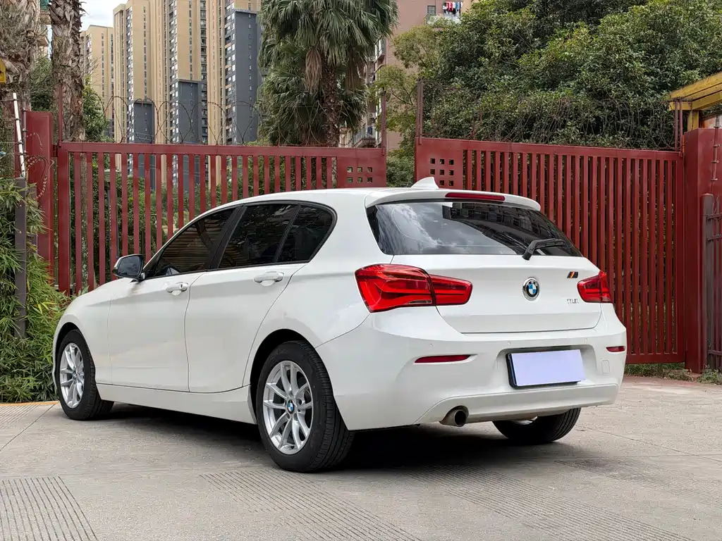BMW 1 Series (Import) — миниатюра 16