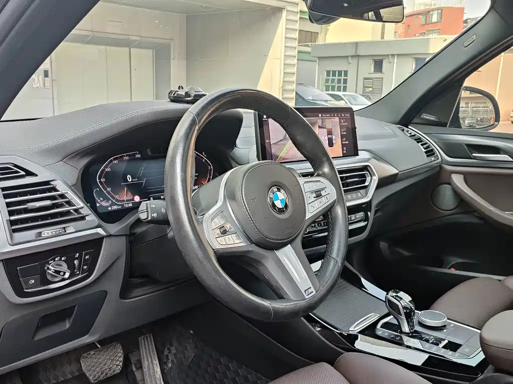 BMW X3 — миниатюра 10