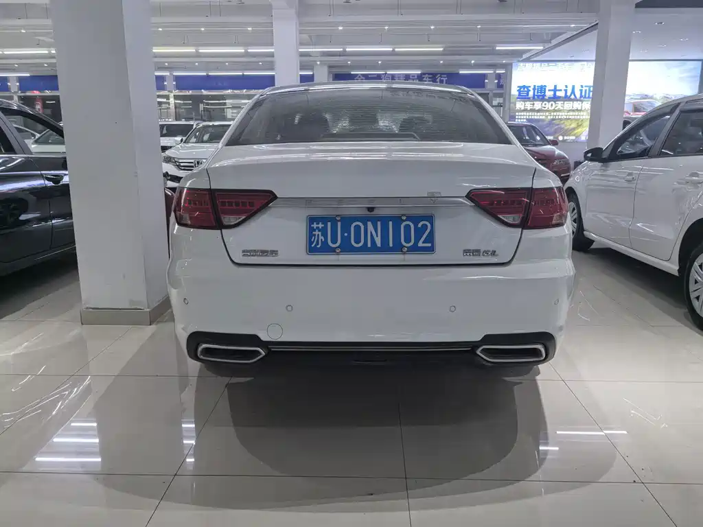 Geely Emgrand GL — миниатюра 4