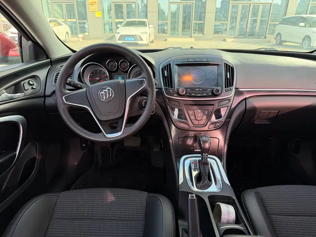 Buick Regal — миниатюра 13