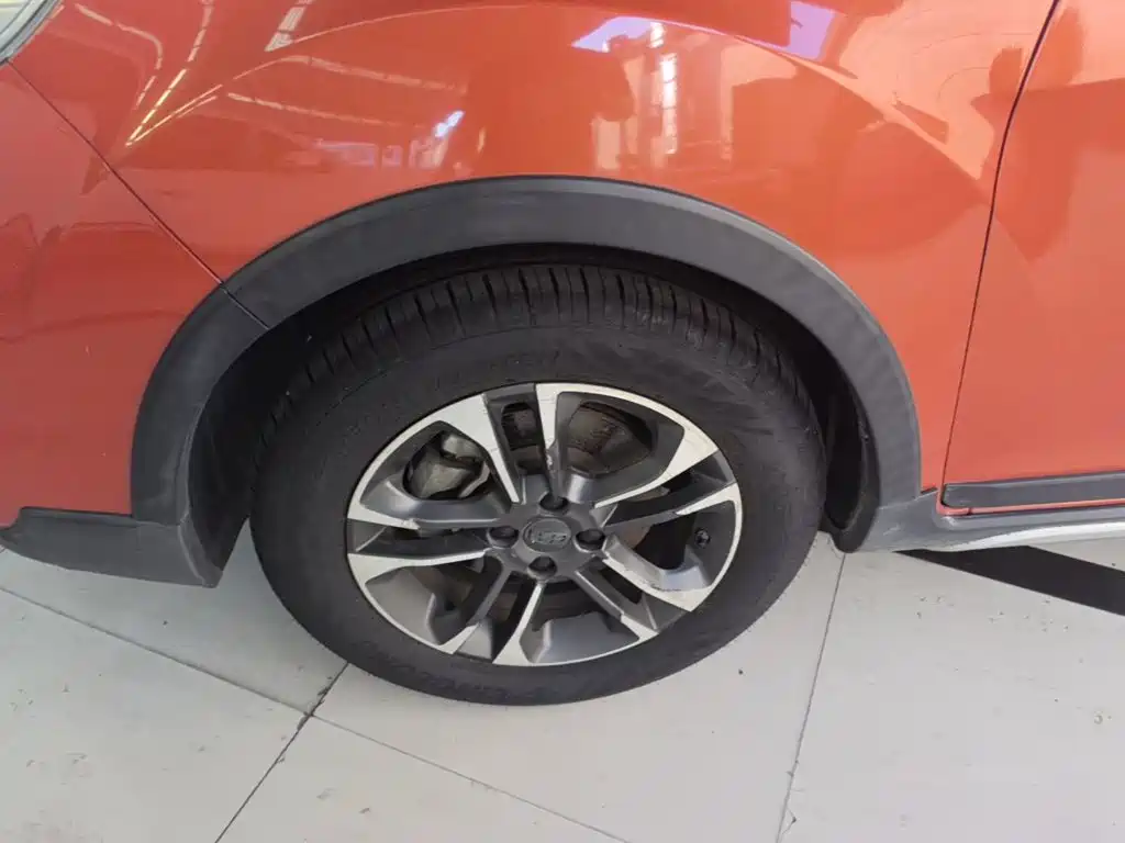 Geely Vision X3 — миниатюра 23