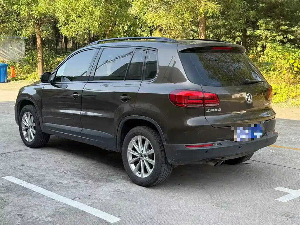 Volkswagen Tiguan — миниатюра 8
