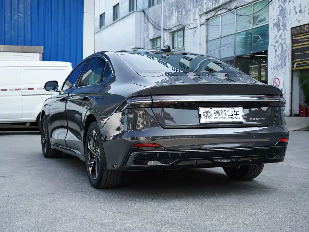 Lincoln Z — миниатюра 7