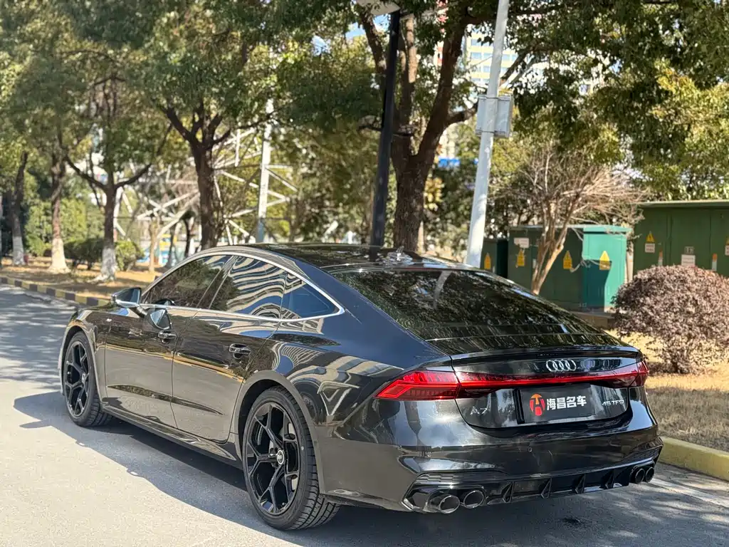 AUDI A7