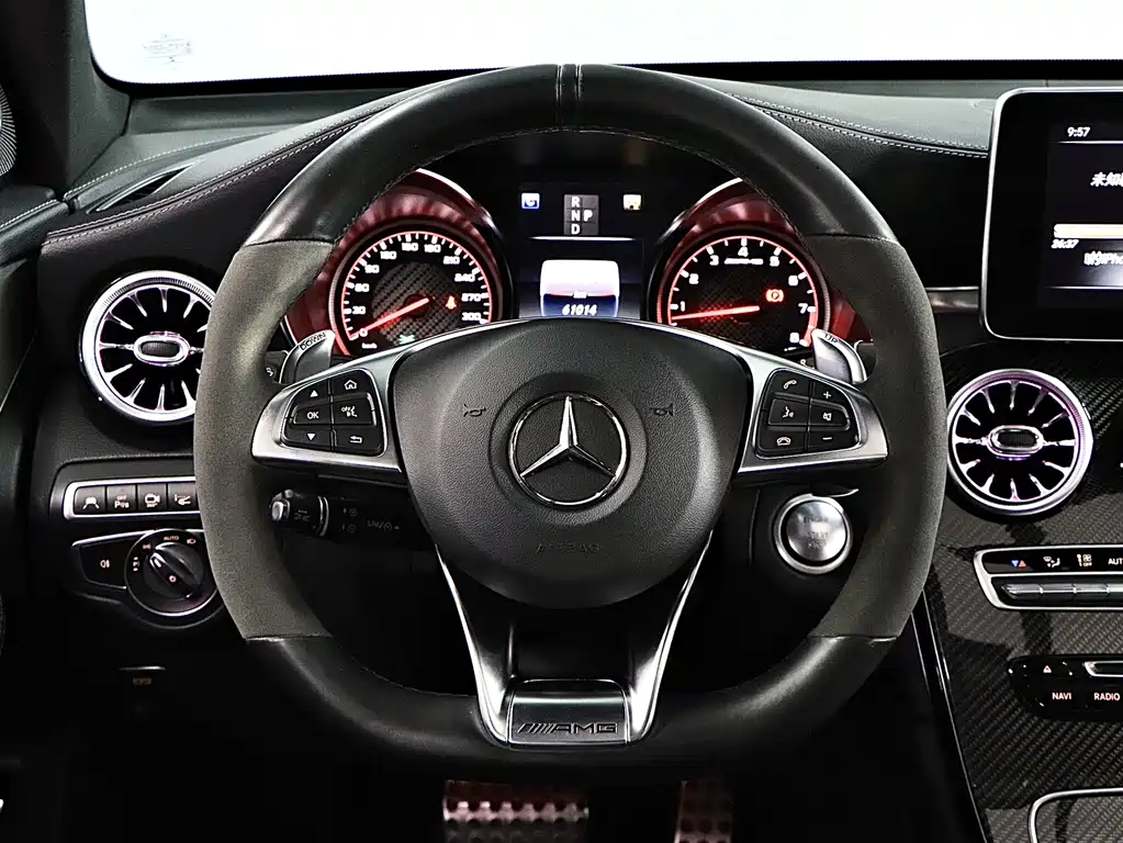 MERCEDES-BENZ GLC COUPE AMG