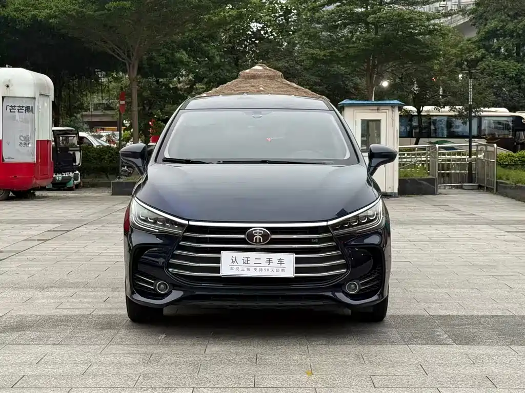 BYD MAX — миниатюра 2