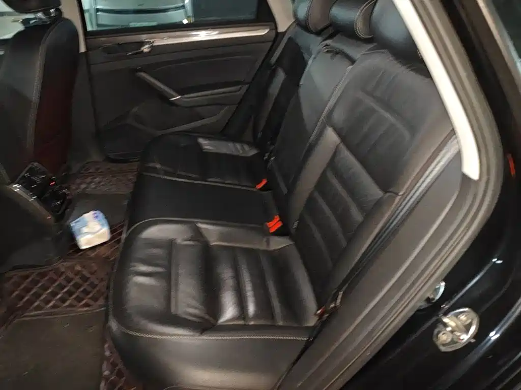 Volkswagen Passat — миниатюра 18