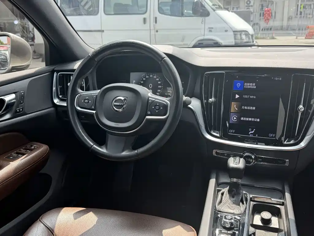 Volvo S60 — миниатюра 10