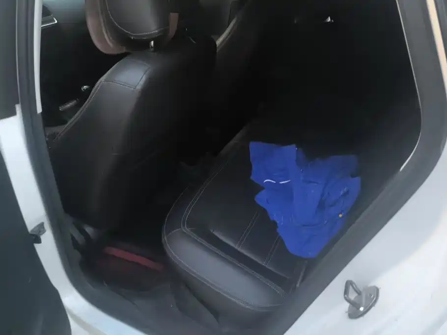Volkswagen Polo — миниатюра 11