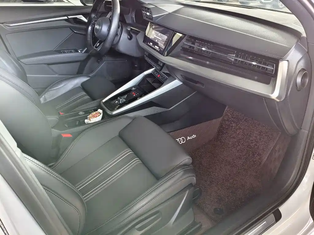 Audi A3 — миниатюра 4