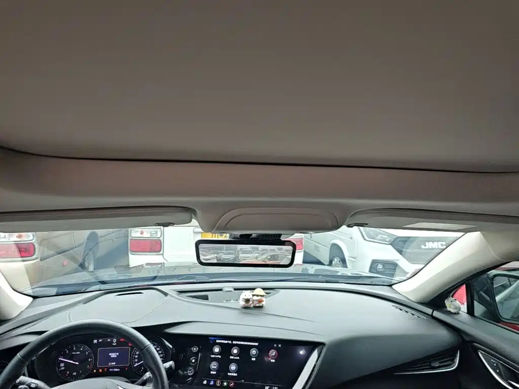 Buick Envision Plus — миниатюра 18