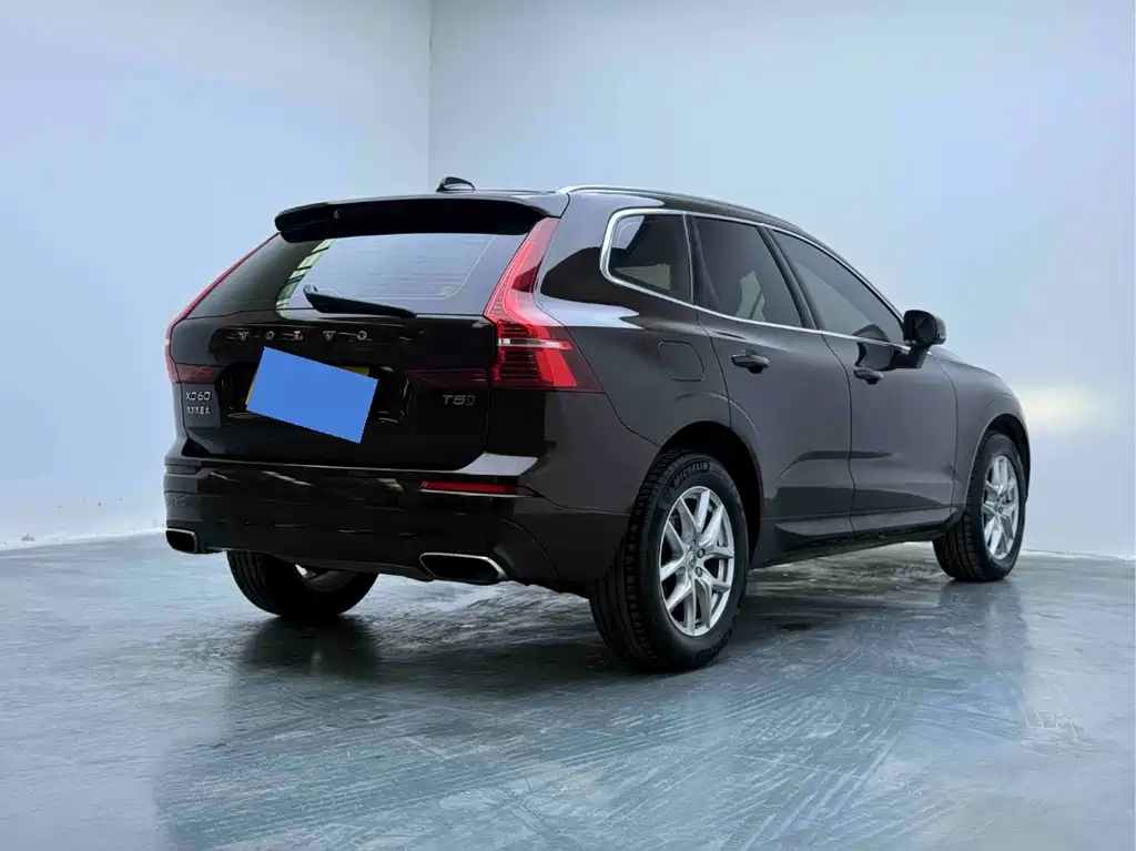 Volvo XC60 — миниатюра 5