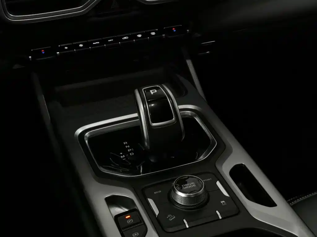 Geely Haoyue — миниатюра 13
