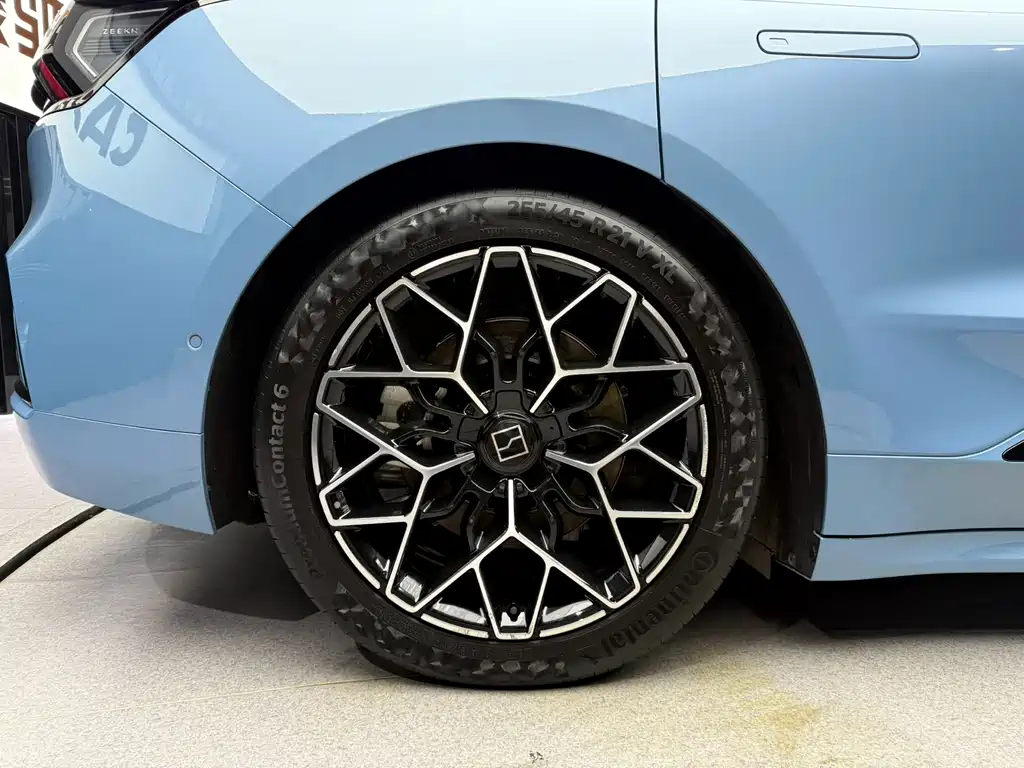 ZEEKR EXTREME KRYPTON 001