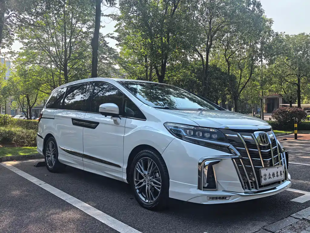 Honda Elysion — миниатюра 3