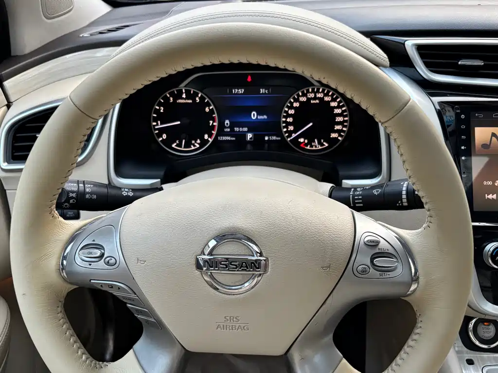 Nissan Murano — миниатюра 7