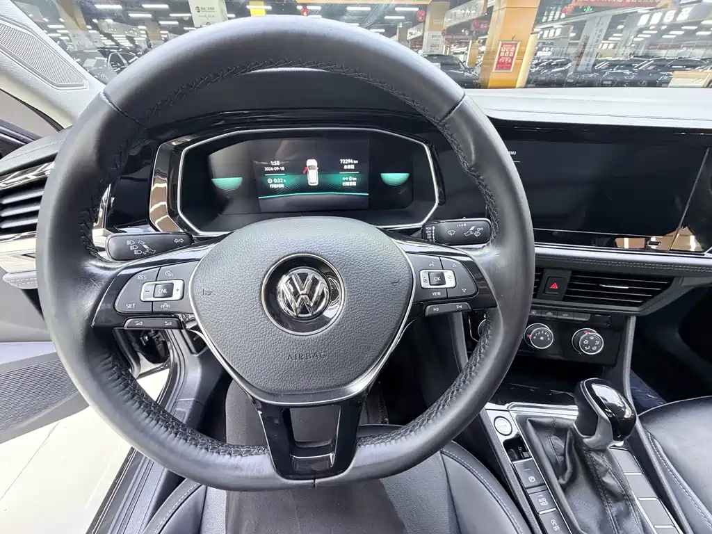 Volkswagen Sagitar — миниатюра 15