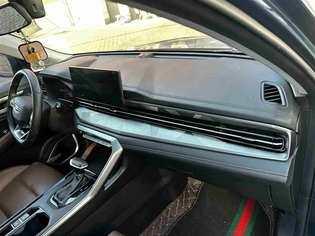 GEELY AUTOMOBILE VISION X6