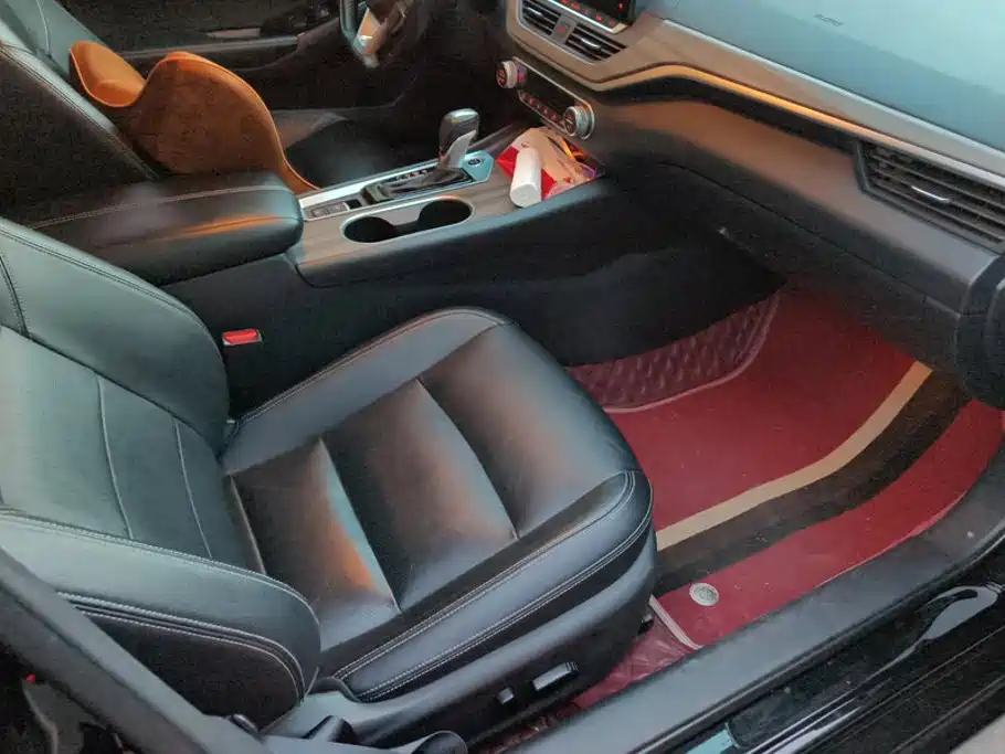 Nissan Teana — миниатюра 8