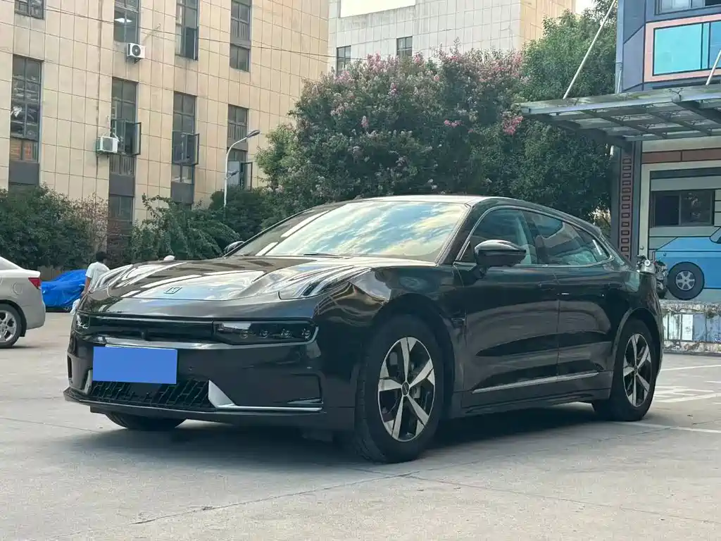 Zeekr 001