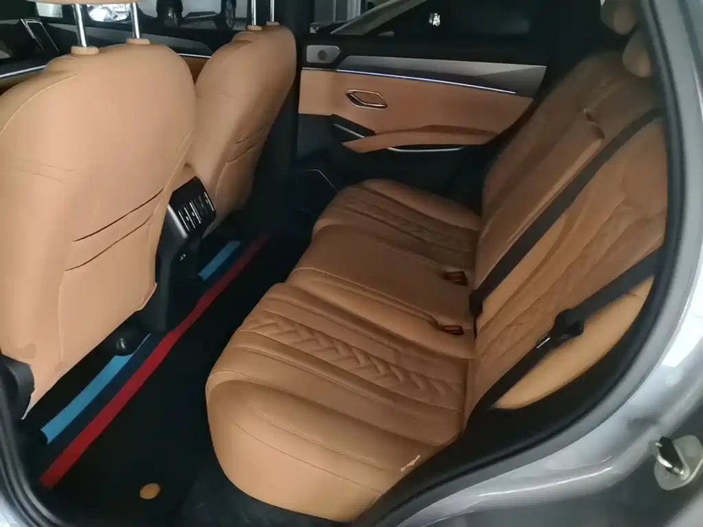 BYD L DM-i — миниатюра 17