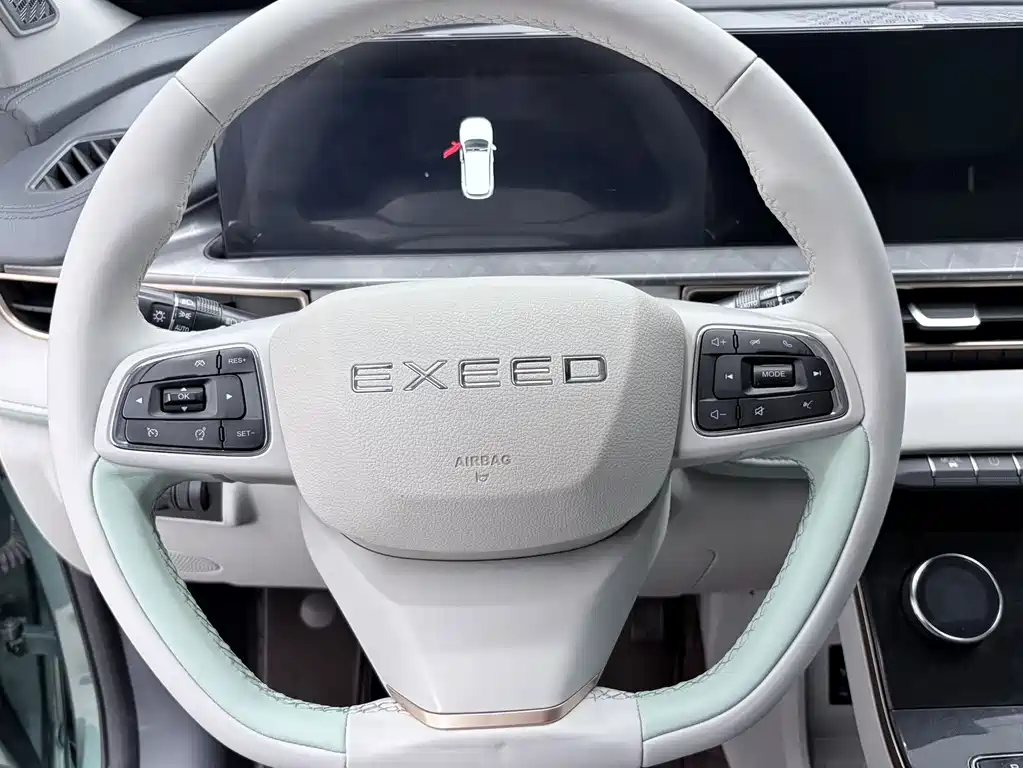 Exeed Zhaofeng — миниатюра 10