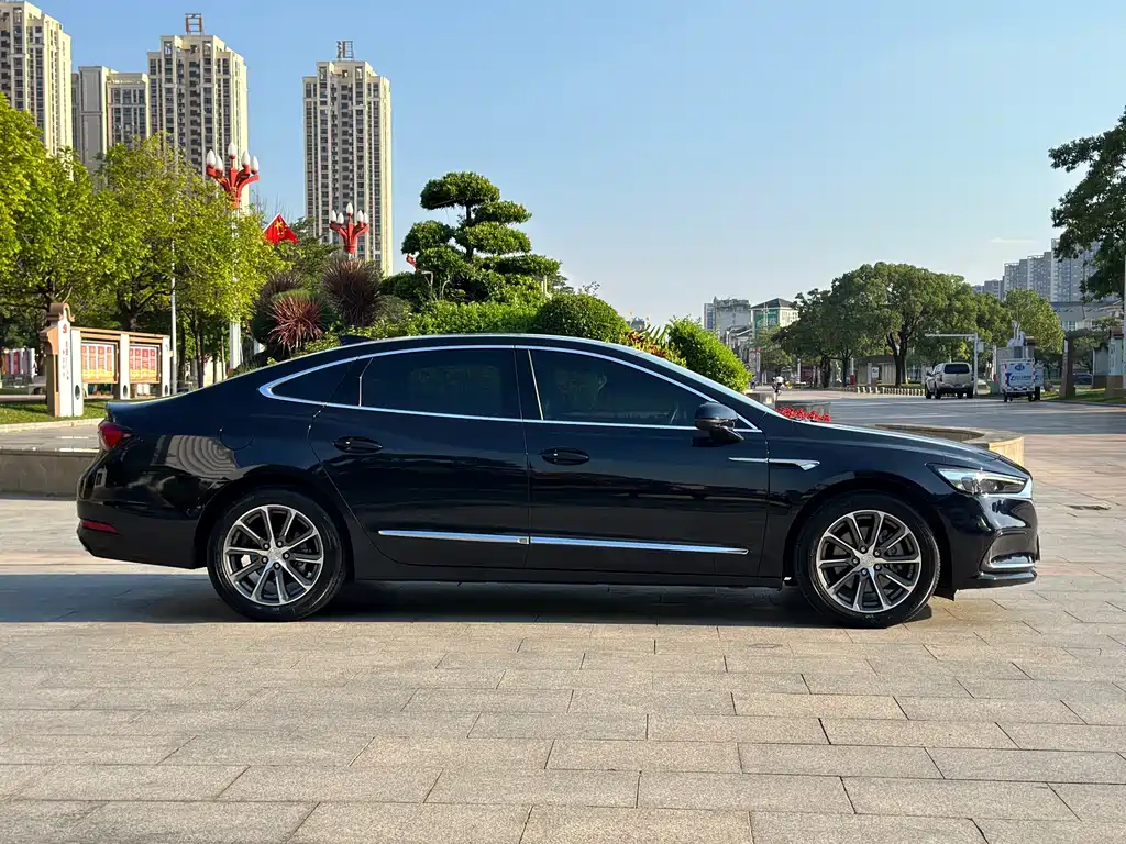 Buick LaCrosse — миниатюра 15
