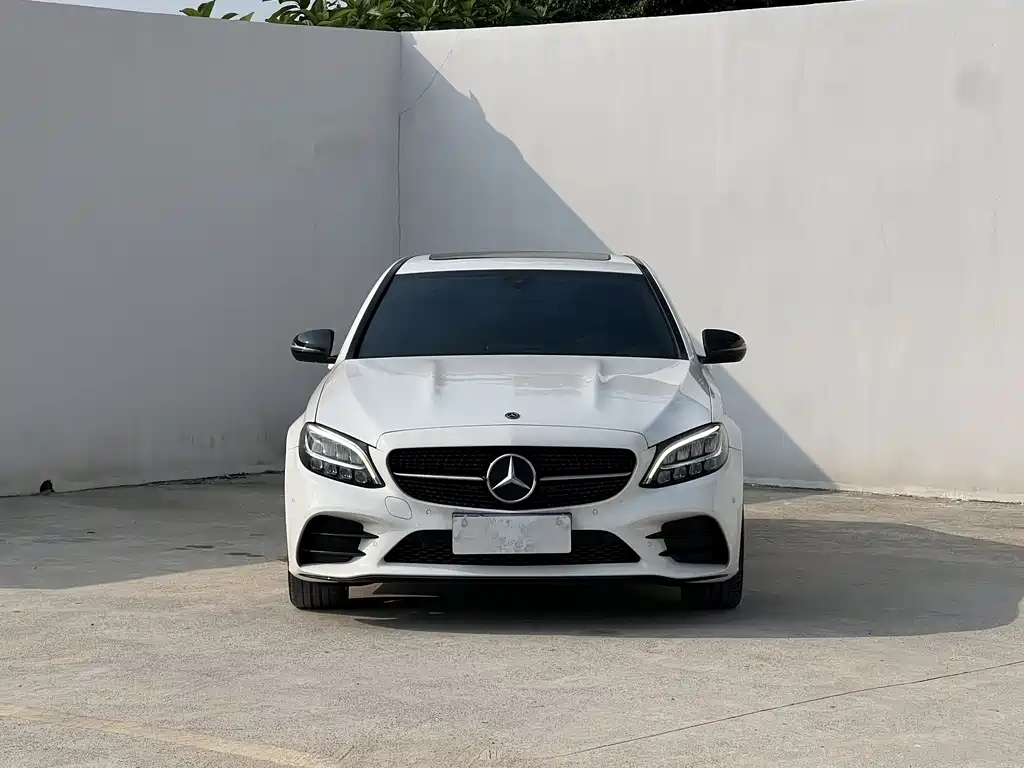 Mercedes-Benz C-Class — миниатюра 2
