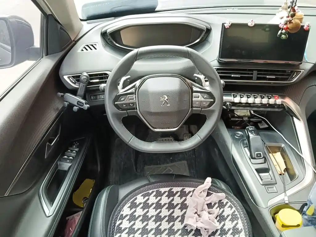 Peugeot 4008 — миниатюра 11