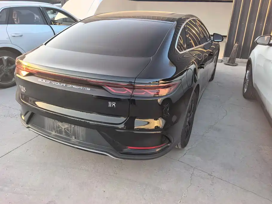 BYD Han — миниатюра 3
