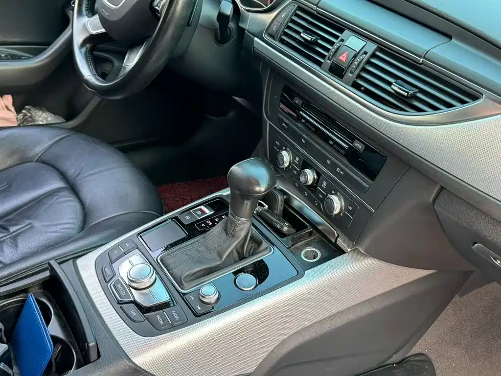 Audi A6L — миниатюра 9