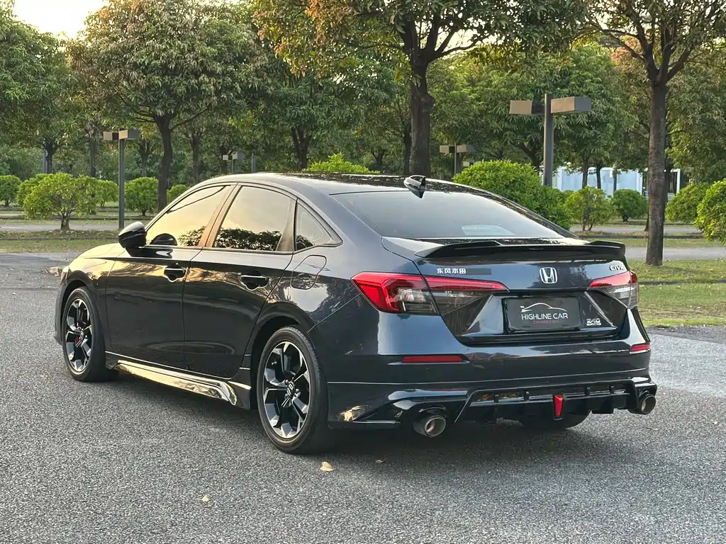 Honda Civic — миниатюра 16