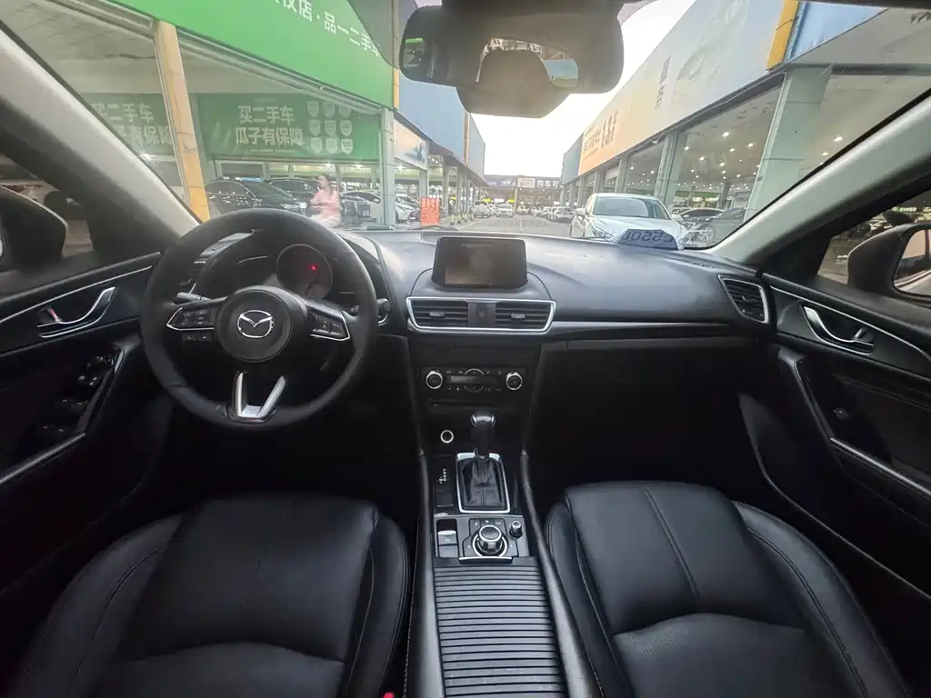 Mazda 3 Axela — миниатюра 6