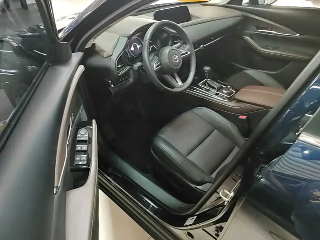 Mazda CX-30 — миниатюра 16